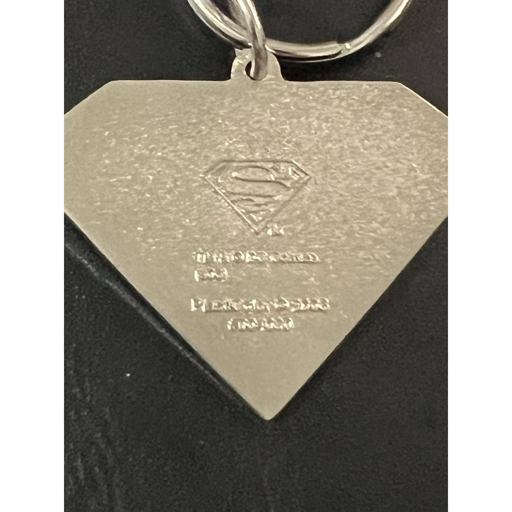2006 DC Comics Superman Keychain - Picture 6 of 9